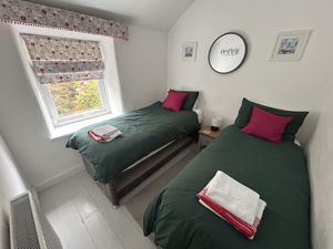 Photo 10- click for photo gallery